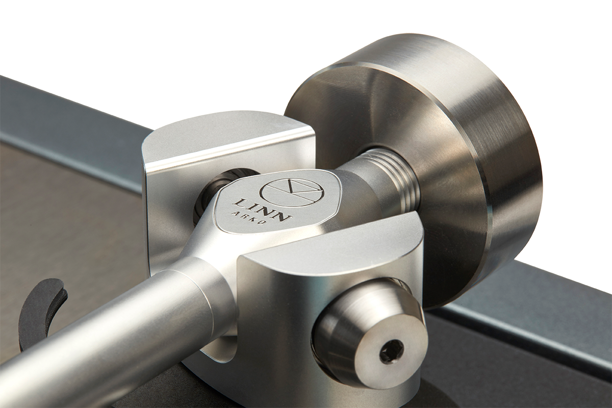 Linn_Arko Tonearm_Badge Closeup_WR